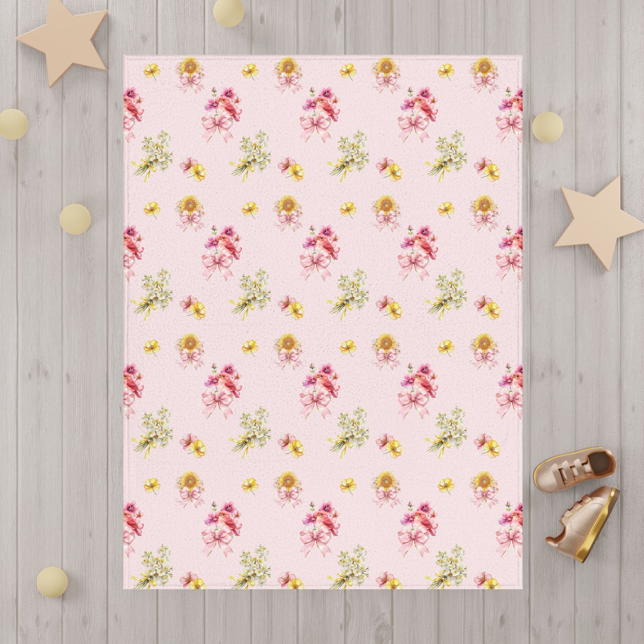 Vintage Floral Pattern Toddler Blanket | Pink Roses & Daisies