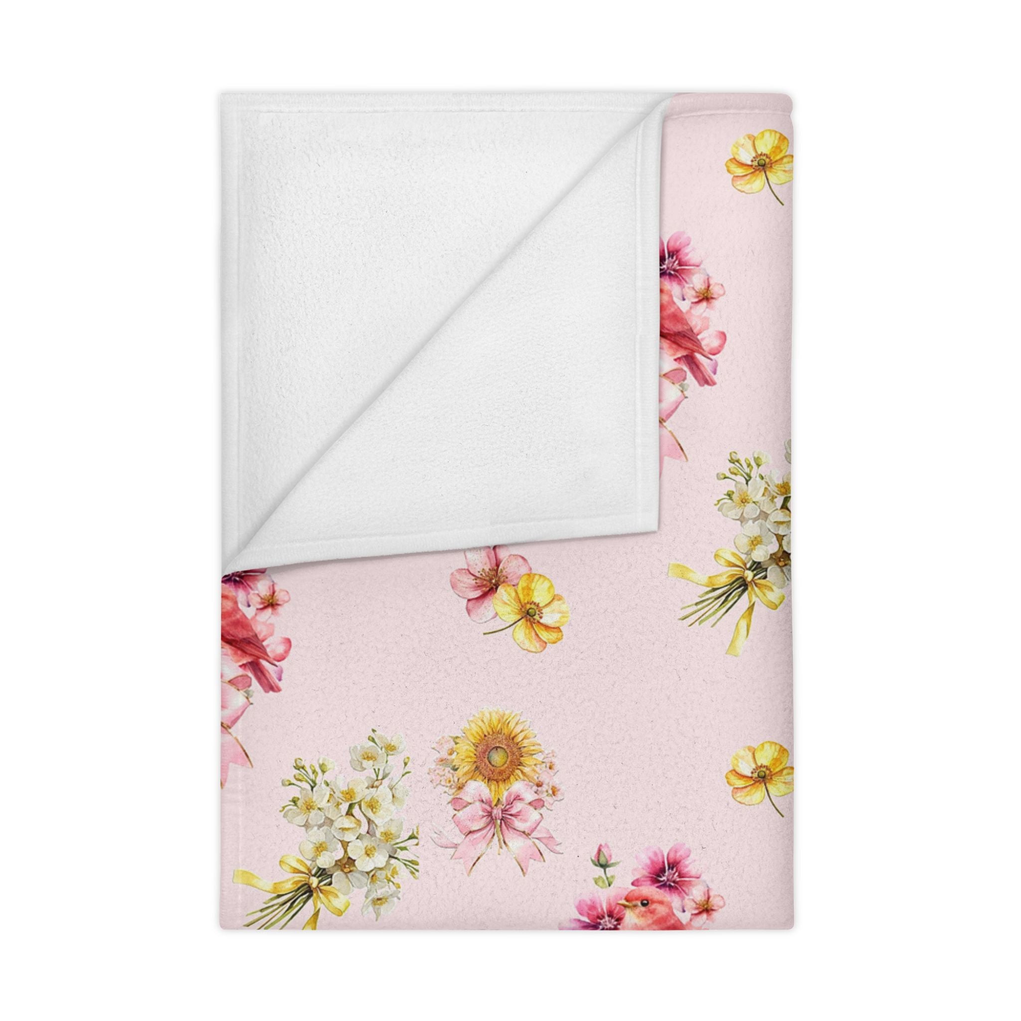 Vintage Floral Pattern Toddler Blanket | Pink Roses & Daisies