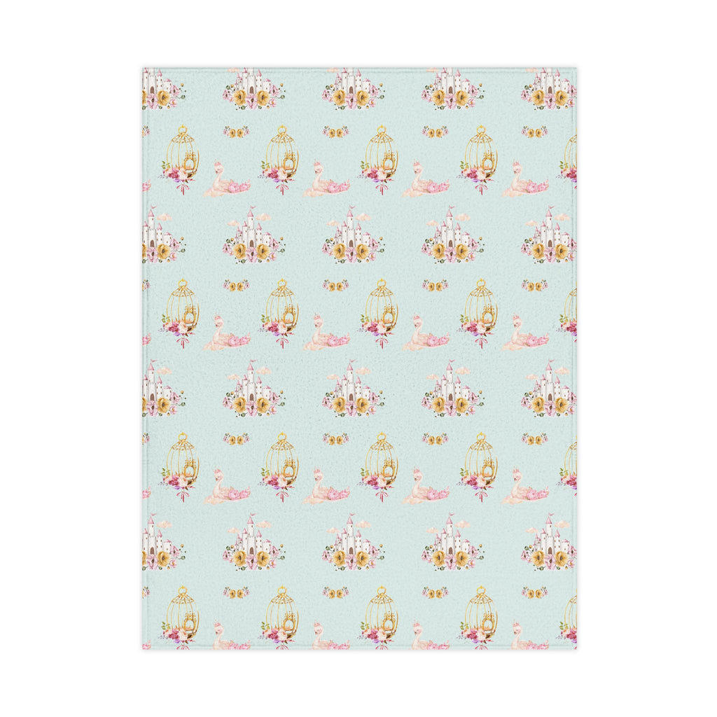 Fairy Castle Pattern Toddler Blanket | pastel princess nursery